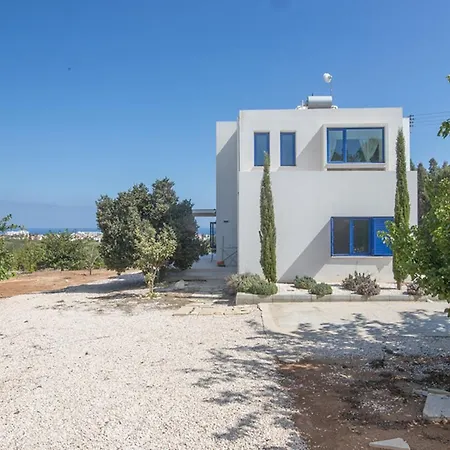 Luxury 4 Bedroom With Private Pool, 1237 * Protaras