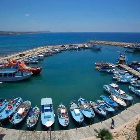Villa Luxury 4 Bedroom With Private Pool, 1237 Protaras