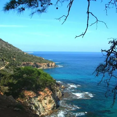 Luxury 4 Bedroom With Private Pool, 1237 Villa